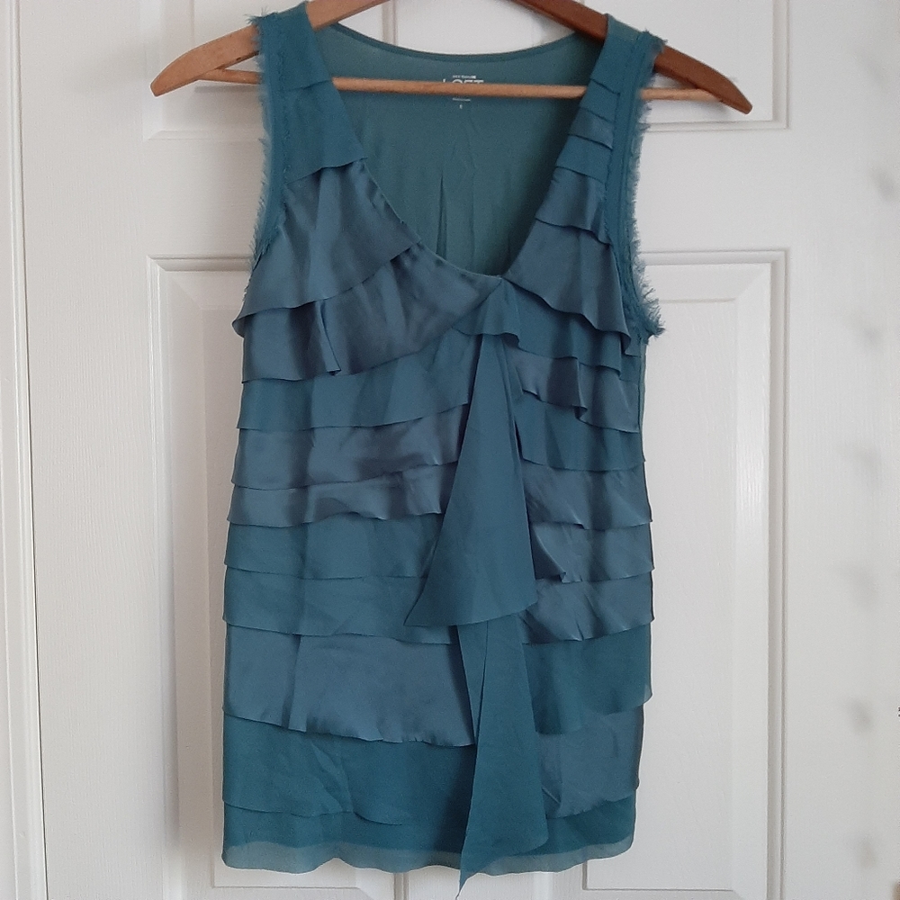 Ann Taylor LOFT Tiered Front Sleeveless Top, Woman's Size Small